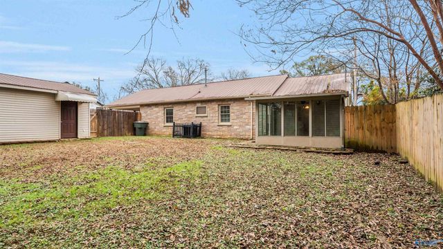 806 Houston Street S, Scottsboro, AL 35768