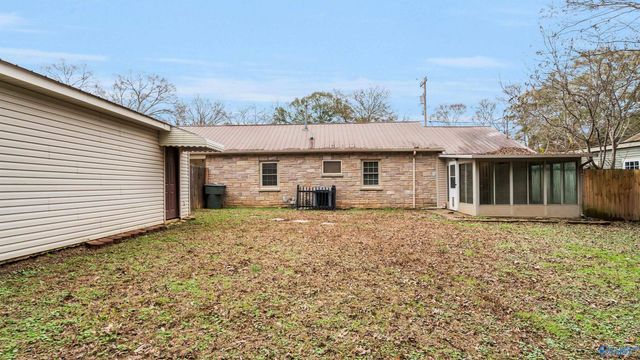 806 Houston Street S, Scottsboro, AL 35768