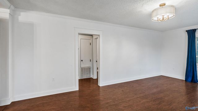 806 Houston Street S, Scottsboro, AL 35768