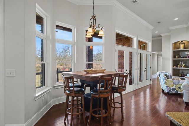 2227 Twin Peaks Ct, Spring Hill, TN 37174