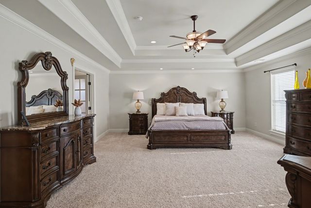 2227 Twin Peaks Ct, Spring Hill, TN 37174