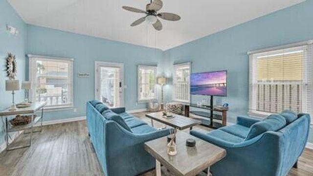 4765 Calatrava Court, Destin, FL 32541