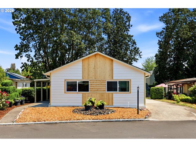 867 Sw LIBERTY BELL Dr, Beaverton, OR 97006