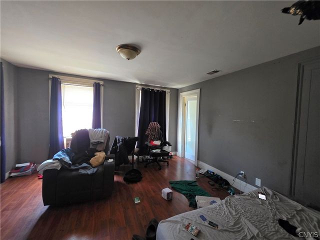 1002 Park Avenue, Utica, NY 13501