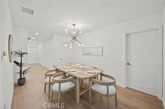 14328 Emelita Street, Sherman Oaks, CA 91401