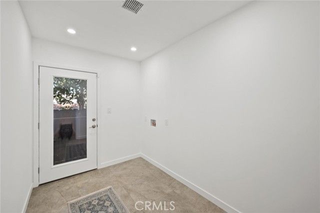 14328 Emelita Street, Sherman Oaks, CA 91401
