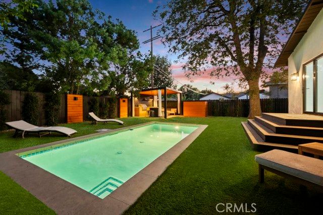 14328 Emelita Street, Sherman Oaks, CA 91401