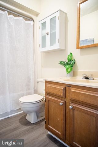 208 FARRELL LN, Fredericksburg, VA 22401