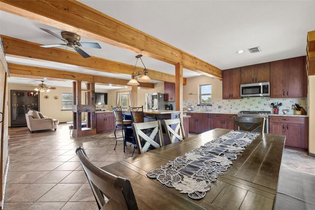 6510 Wig Street, San Leon, TX 77539