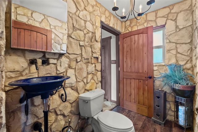 6510 Wig Street, San Leon, TX 77539