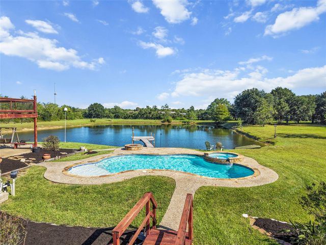 6510 Wig Street, San Leon, TX 77539