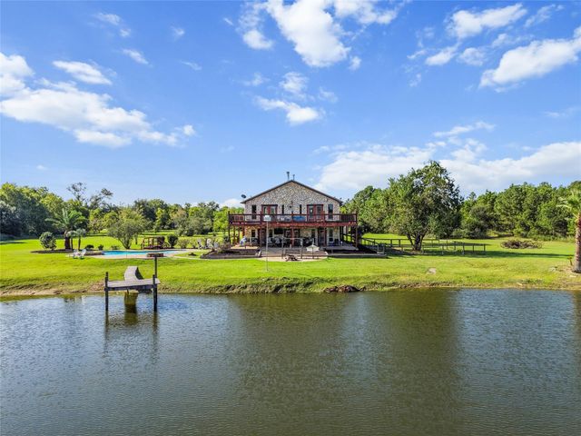 6510 Wig Street, San Leon, TX 77539