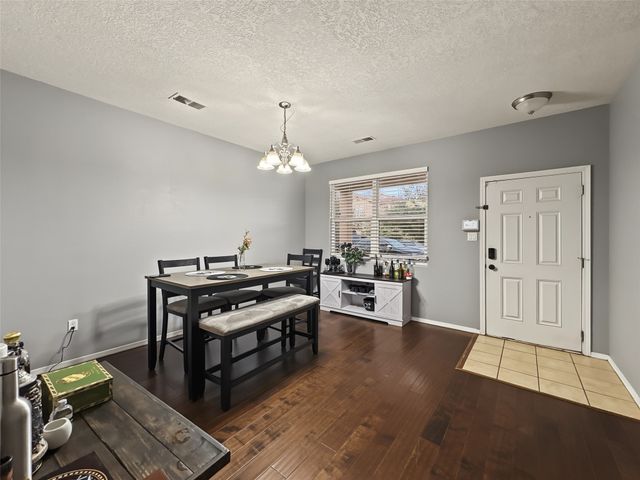 905 Molten, Albuquerque, NM 87120