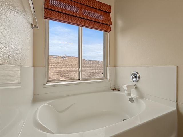 905 Molten, Albuquerque, NM 87120