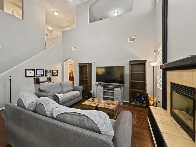 905 Molten, Albuquerque, NM 87120