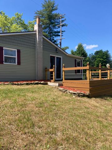 1231 Aspen Drive, Beaverton, MI 48612
