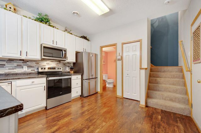 13050 Europa Trail Way N F, Hugo, MN 55038