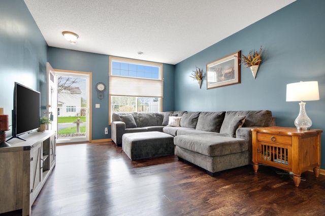 13050 Europa Trail Way N F, Hugo, MN 55038