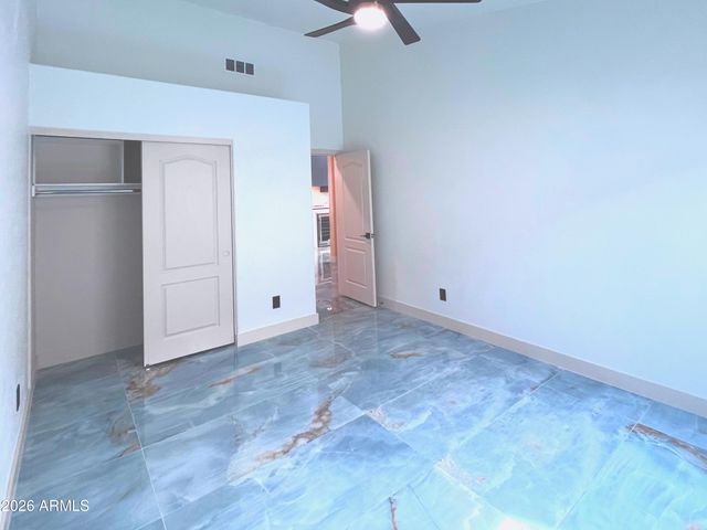 8709 E Gail Road, Scottsdale, AZ 85260
