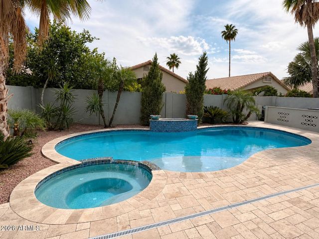 8709 E Gail Road, Scottsdale, AZ 85260