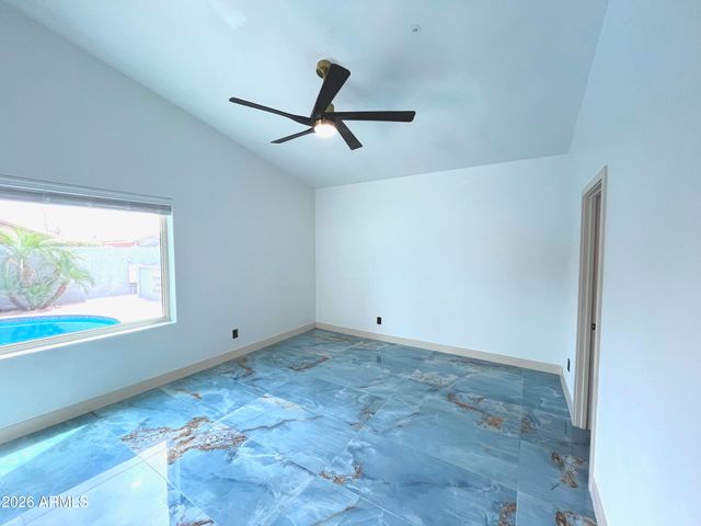 8709 E Gail Road, Scottsdale, AZ 85260