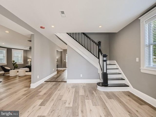 1826 FAIRVIEW AVE, Halethorpe, MD 21227