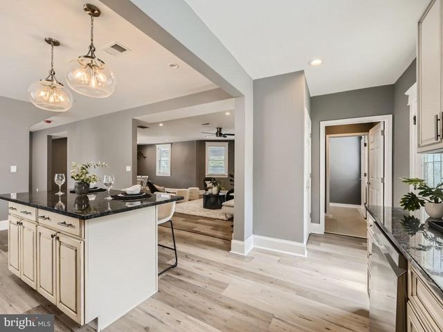 1826 FAIRVIEW AVE, Halethorpe, MD 21227