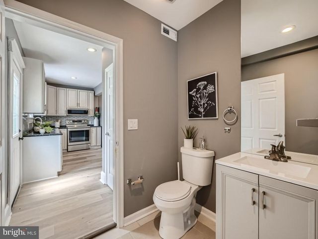 1826 FAIRVIEW AVE, Halethorpe, MD 21227