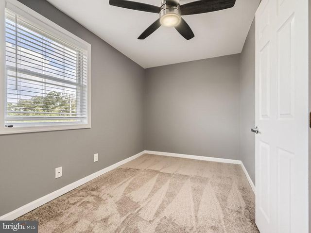 1826 FAIRVIEW AVE, Halethorpe, MD 21227