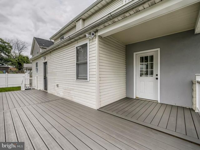 1826 FAIRVIEW AVE, Halethorpe, MD 21227