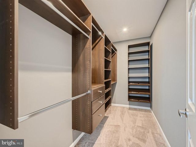 1826 FAIRVIEW AVE, Halethorpe, MD 21227