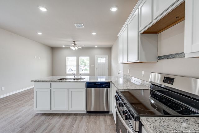 243 Mar Hill, Seguin, TX 78155