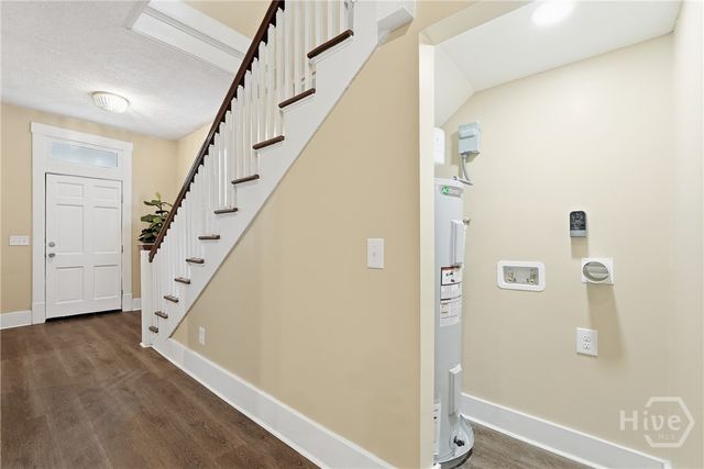 716 W 38th Street, Savannah, GA 31415