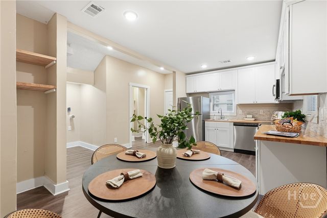 716 W 38th Street, Savannah, GA 31415