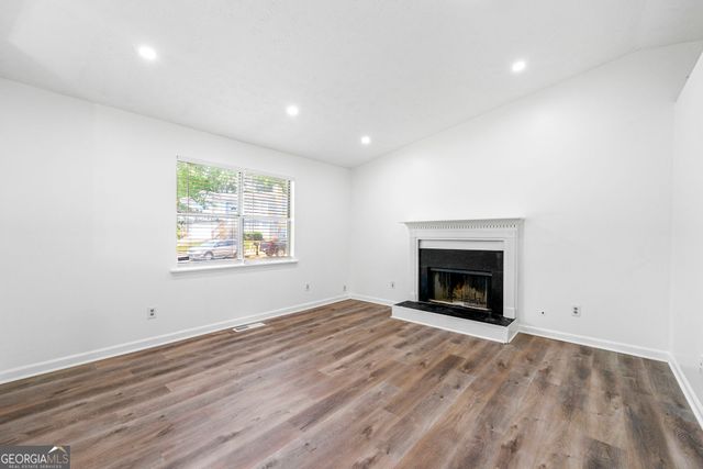 2290 Wilkins Cove, Decatur, GA 30035
