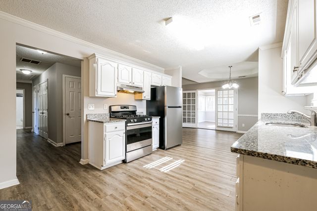 324 Jeremys Straight, Stockbridge, GA 30281