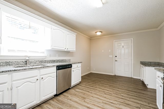 324 Jeremys Straight, Stockbridge, GA 30281