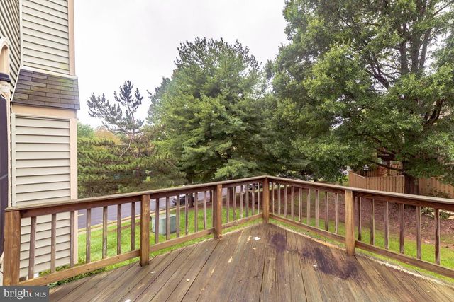 3883 ZELKOVA CT, Fairfax, VA 22033