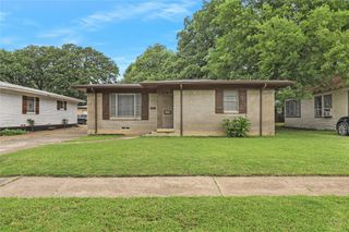 2825 Warren Avenue, Dallas, TX 75215