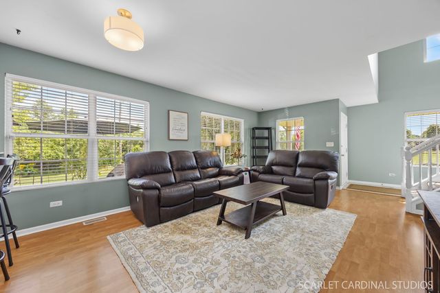 2328 Woodhill Court, Plainfield, IL 60586