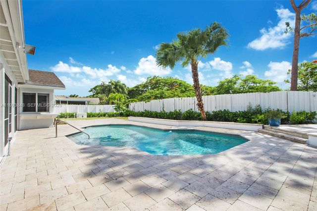 11011 SW 110th Rd, Miami, FL 33176