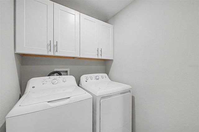 1599 CASSIUS STREET, Lutz, FL 33549