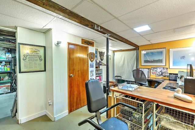 26 Bridge St, Warren, RI 02885