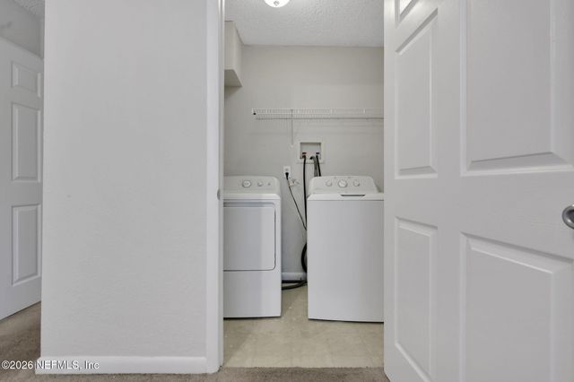 5811 ATLANTIC Boulevard 223, Jacksonville, FL 32207