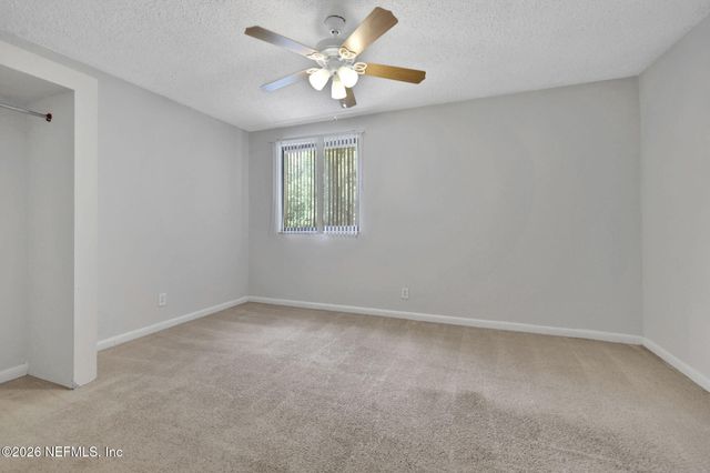 5811 ATLANTIC Boulevard 223, Jacksonville, FL 32207