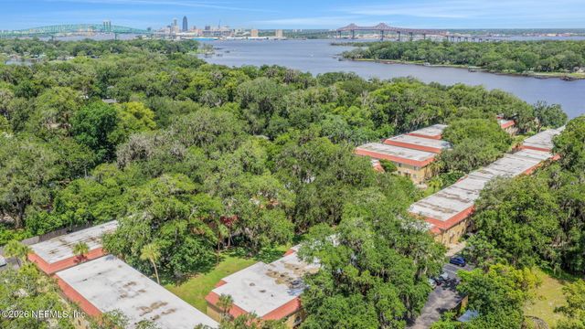 5811 ATLANTIC Boulevard 223, Jacksonville, FL 32207