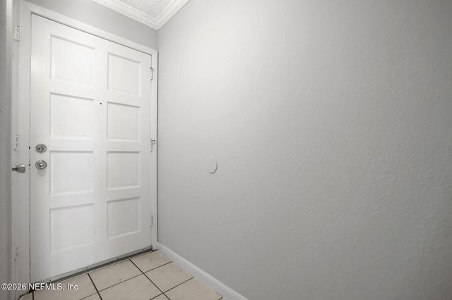 5811 ATLANTIC Boulevard 223, Jacksonville, FL 32207