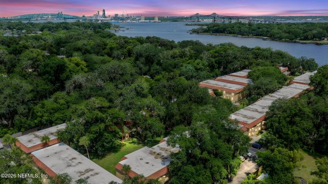 5811 ATLANTIC Boulevard 223, Jacksonville, FL 32207