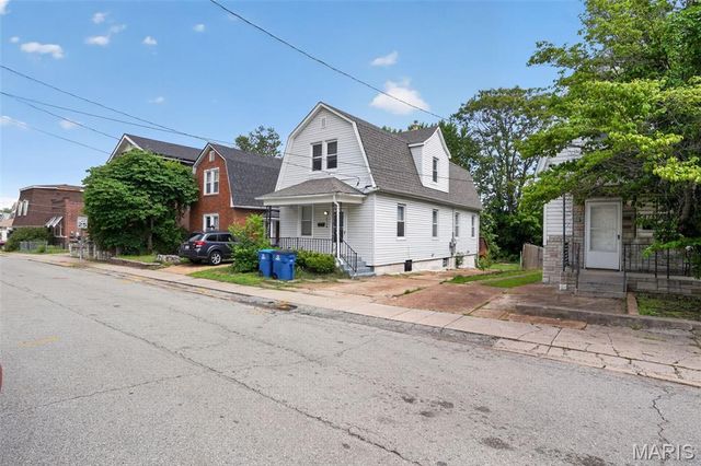 4749 Oldenburg Avenue, St Louis, MO 63123