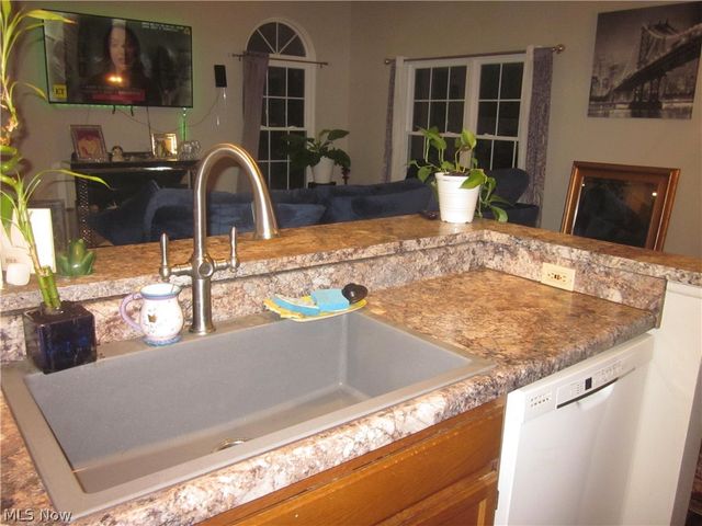 7181 Lexington Court, Northfield, OH 44067